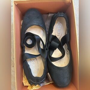 Tod's Ballerina Flats with ribbon tie